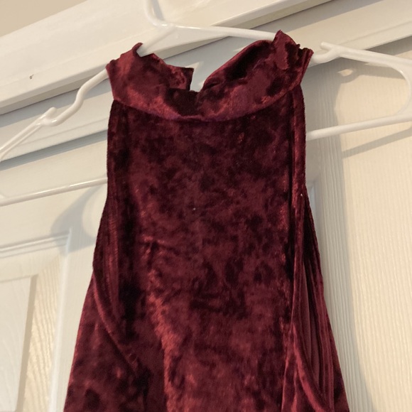 Wine colored velvet cocktail dress. Worn once. Size Medium. - Picture 3 of 3